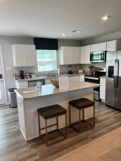 פטרסבורג Family Friendly 4Br Home Near Ft Gregg Adams Vsu מראה חיצוני תמונה
